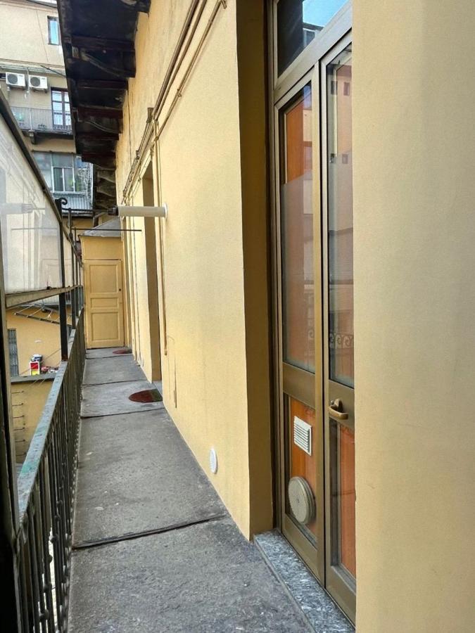 Centralissimo Appartamento Su Due Livelli 1 Turim Exterior foto