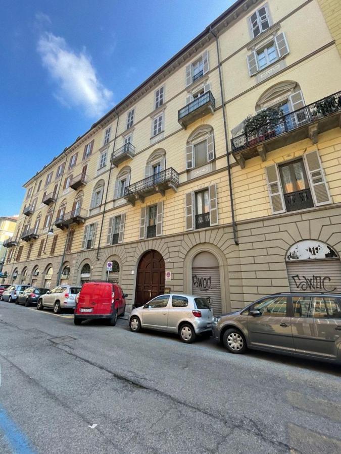 Centralissimo Appartamento Su Due Livelli 1 Turim Exterior foto